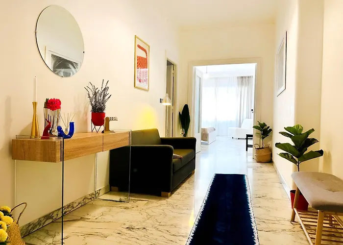 Gemma - Vatican Metro XL - 4 Rooms- 13pax